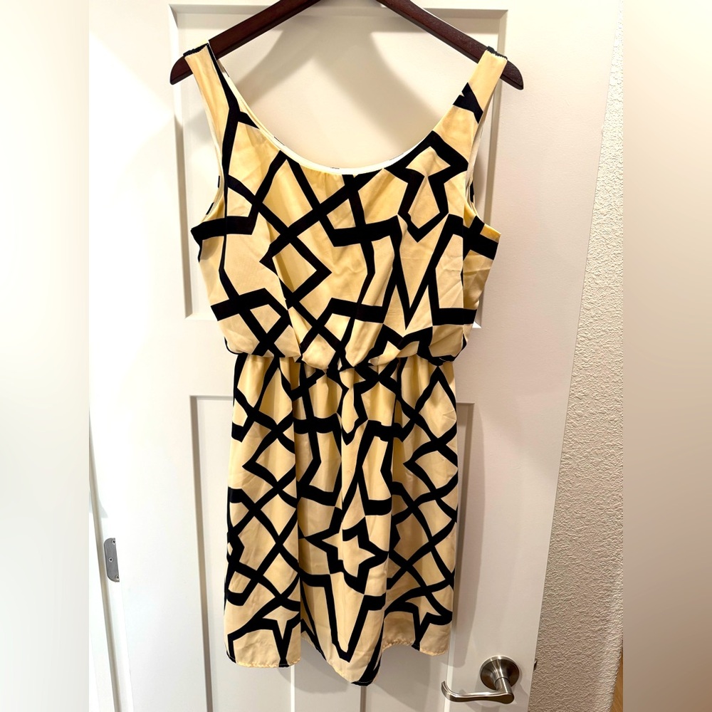 Seventh Day Beige/Back Geo Mini Dress Medium